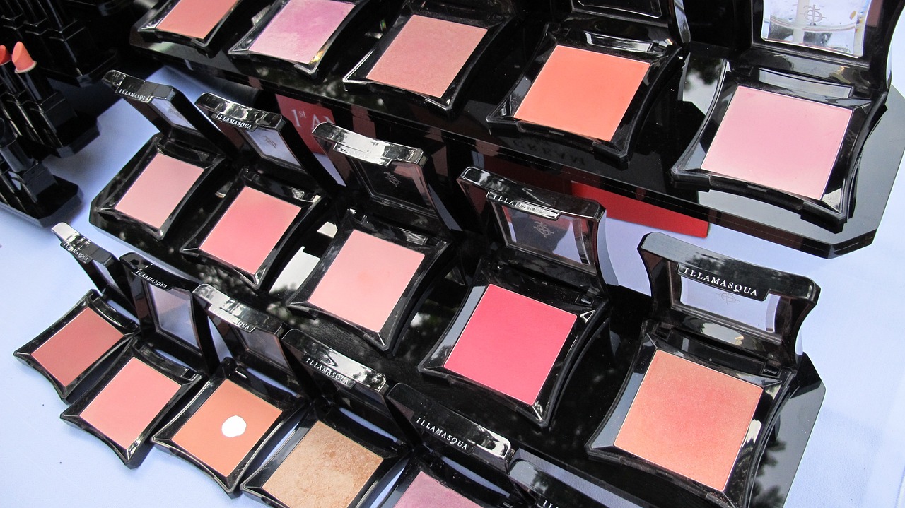 The Ultimate Guide to Beauty Products Every Woman Should Own
