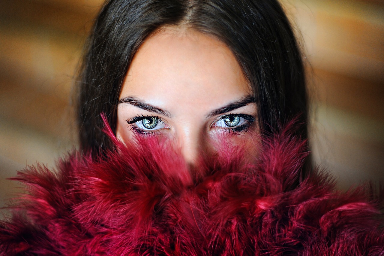 The Power of Makeup: Enhancing Your Natural Beauty